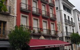 Hotel Los Robles Cangas
